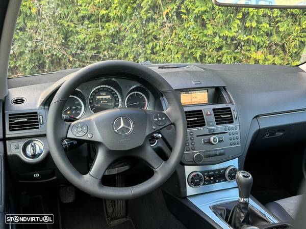 Mercedes-Benz C 250 CDi Avantgarde BlueEfficiency - 14