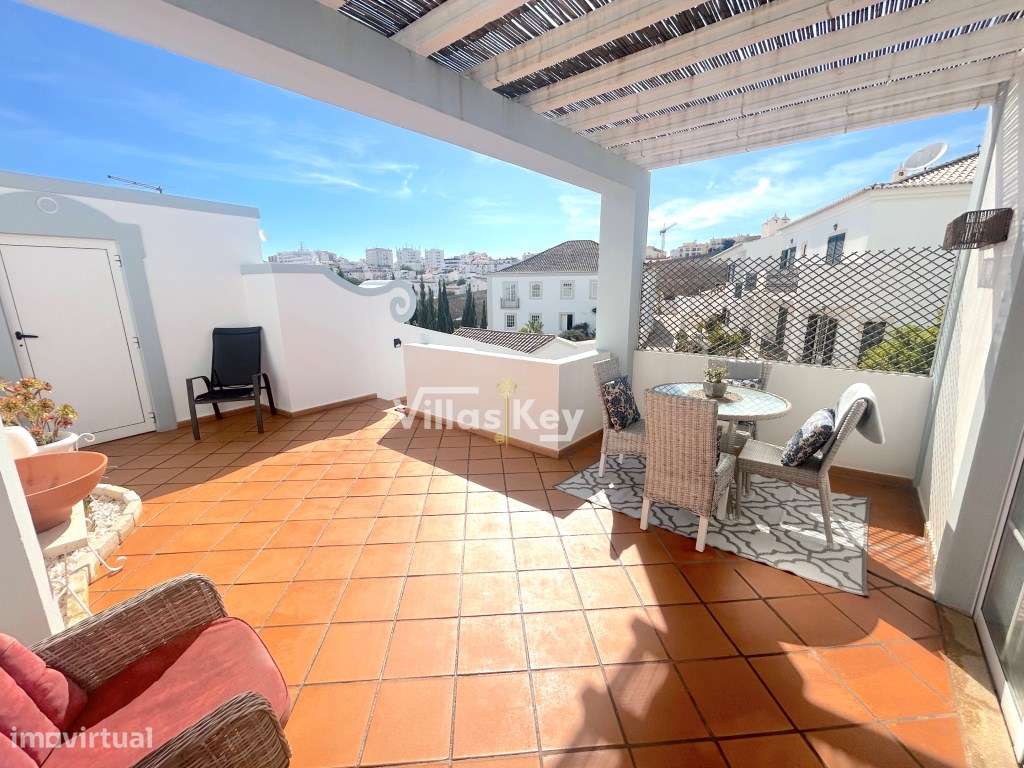 Charmosa vivenda com piscina no centro histórico de Lagos-1