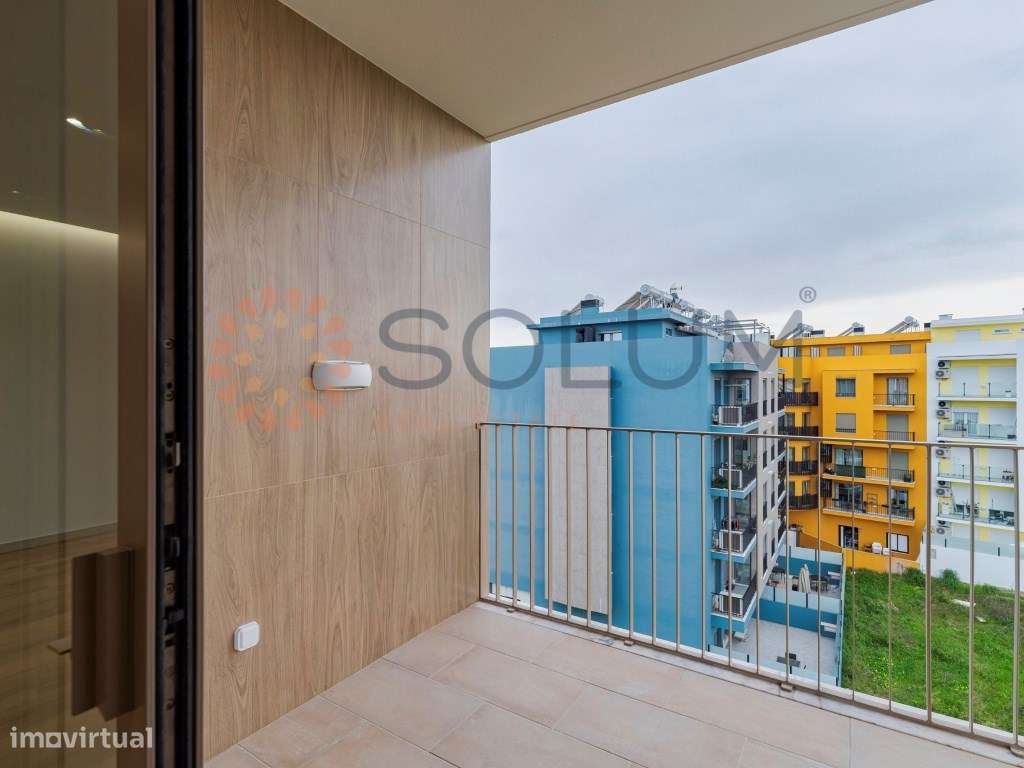 Apartamento Duplex T4 novo com grande Terraço - Montijo-9