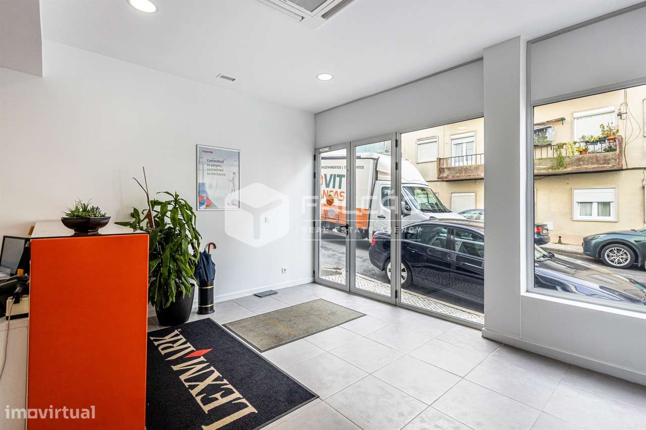 Loja T7 Venda em Santarém (Marvila), Santa Iria da Ribeira de Santarém-5