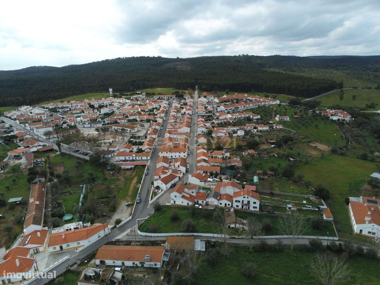 Terreno Urbano em Valverde, a 10 minutos do centro histórico de Évora. - Grande imagem: 3/17