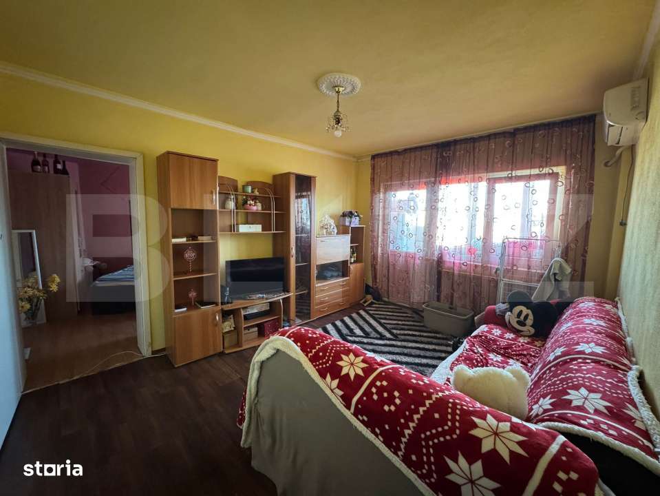 Apartament cu 2 camere, semidecomandat, zona ultracentrala in SImeria - Imagine principală: 2/8