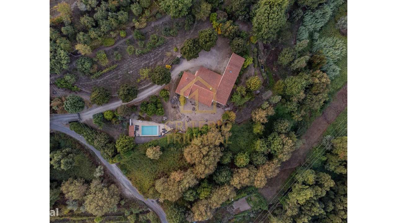 Quinta com Moradia T5 em Boelhe,Penafiel-47