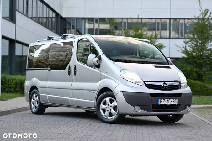 Opel Vivaro - 21