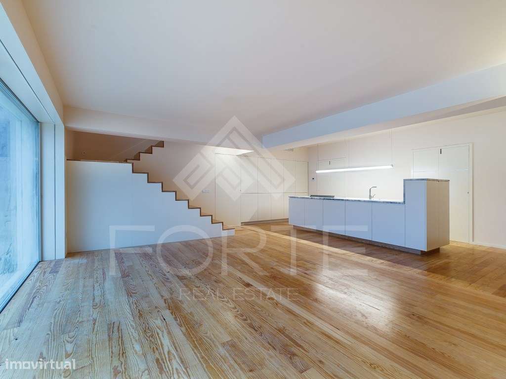 T3 com Piscina em Plena Cidade de São João da Madeira - Grande imagem: 3/40