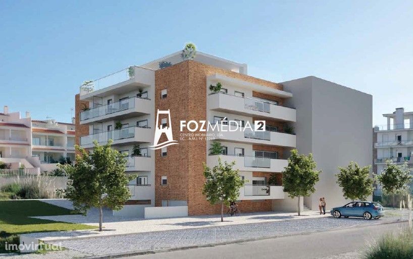 Apartamento T3 com parqueamento Novo