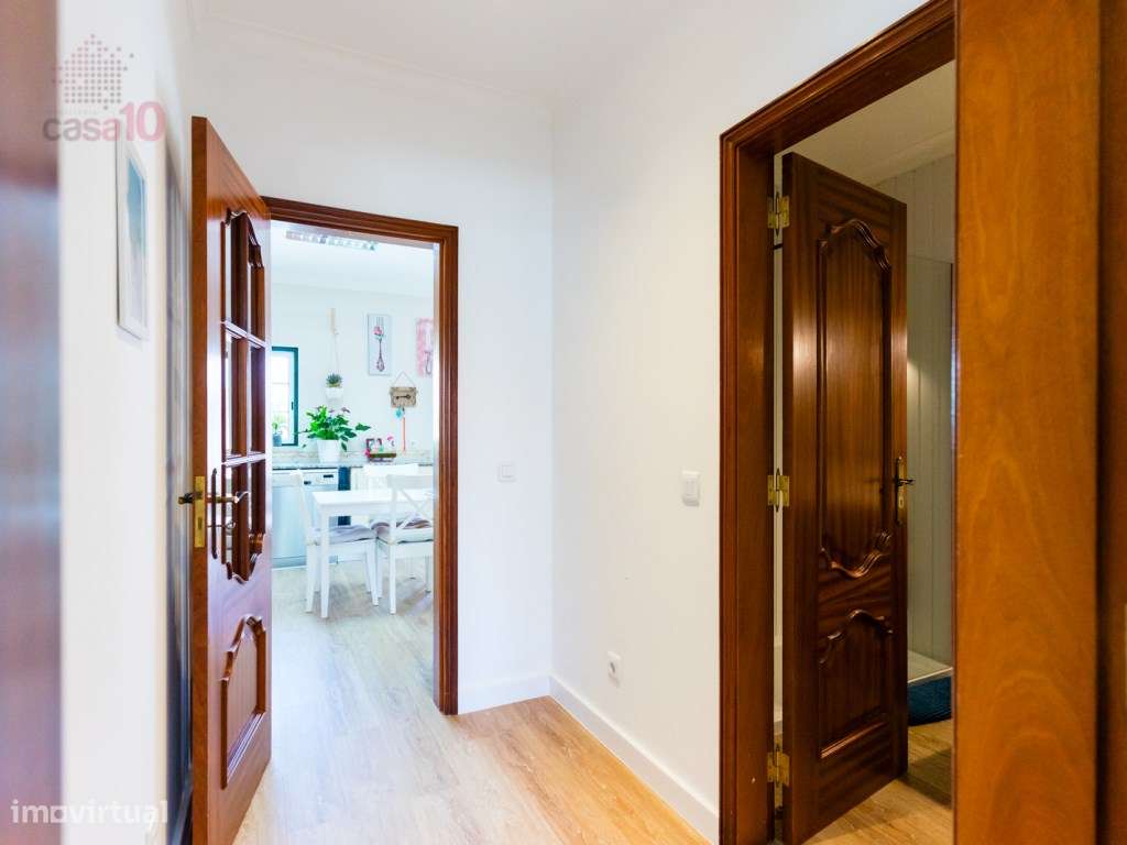 Moradia V5+1 renovada em zona de excelência em Alcochete-7