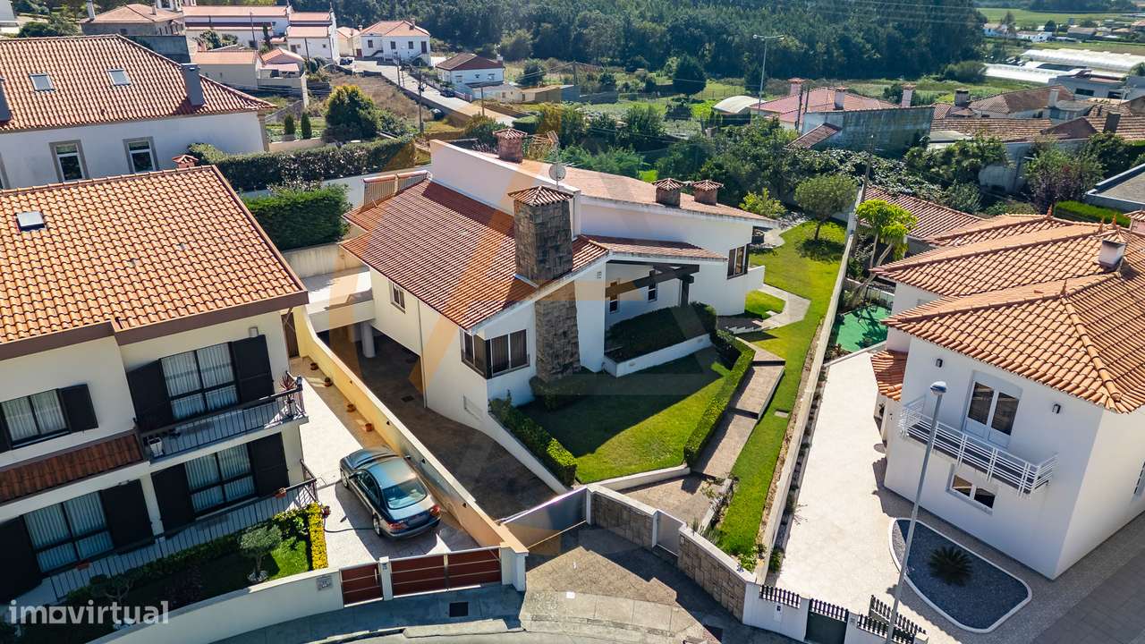 Moradia T3 | Póvoa de Varzim - Grande imagem: 1/60