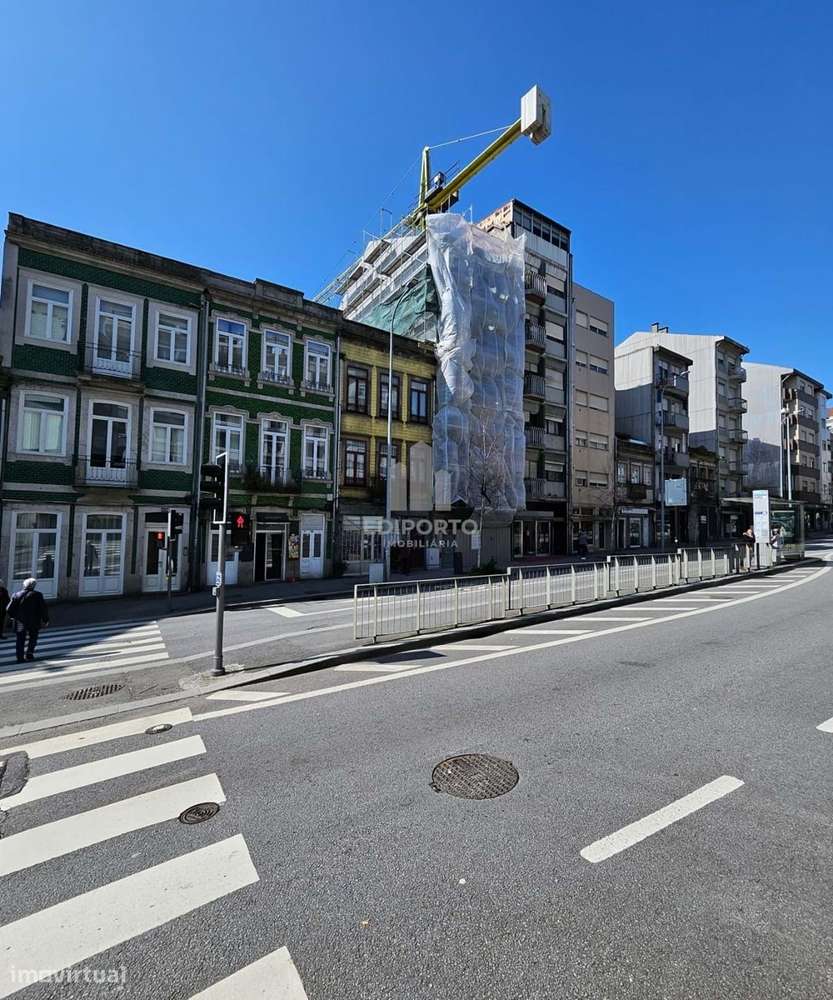 Porto- Apartamento T2  DUPLEX com terraço e garagem– Bonfim/perto do-12