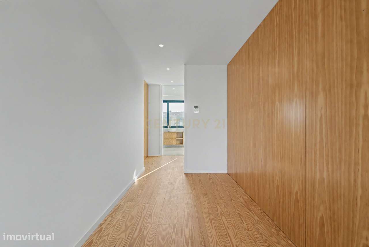 Luxuosa Moradia T4 em Matosinhos | elevador | 294,85m2-17