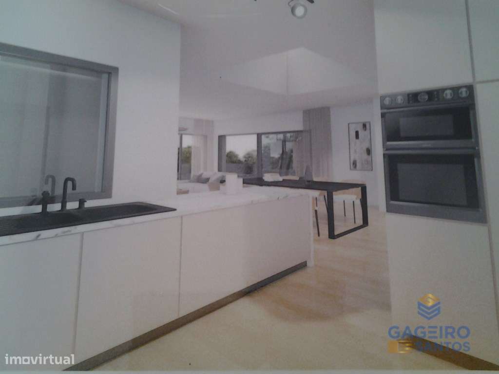 Excelente moradia T3, com Piscina, em Obidos - Grande imagem: 4/13