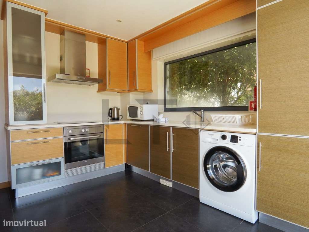 Moradia V4 com Piscina para Venda em Soltroia, Troia-11