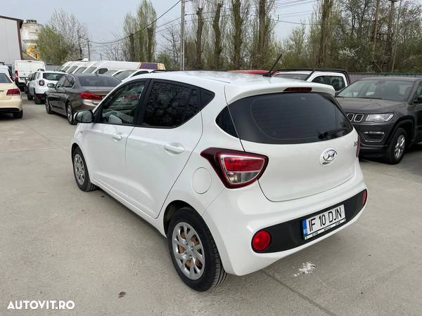 Hyundai i10 1.0 GPL Duo - 10