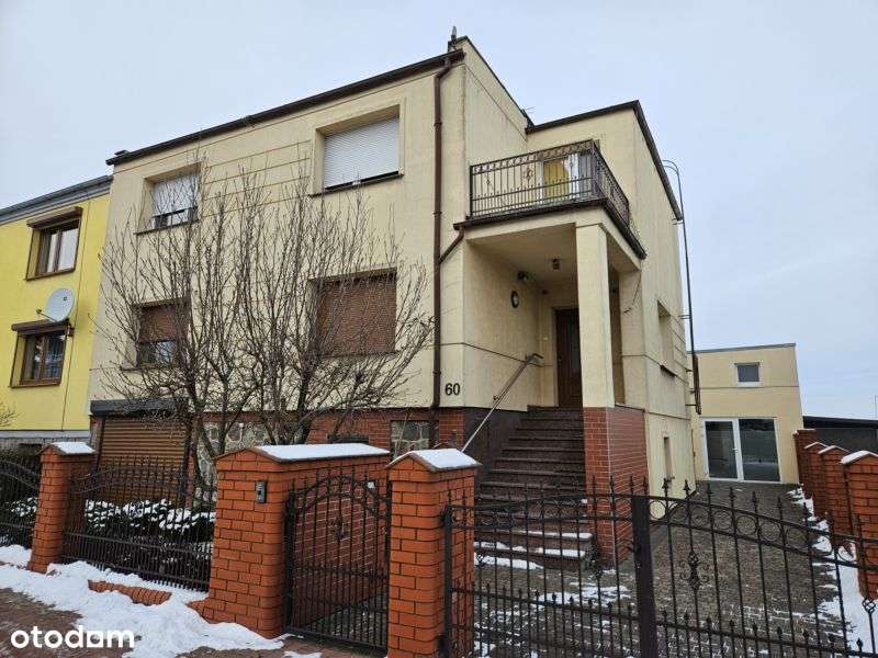 Dom 5cio pokojowy w Grodzisku Wlkp. o pow. 142,70 m2  plus piwnica-0