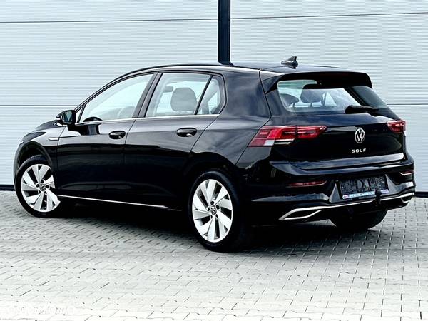 Volkswagen Golf VIII 1.5 TSI EVO Style - 17