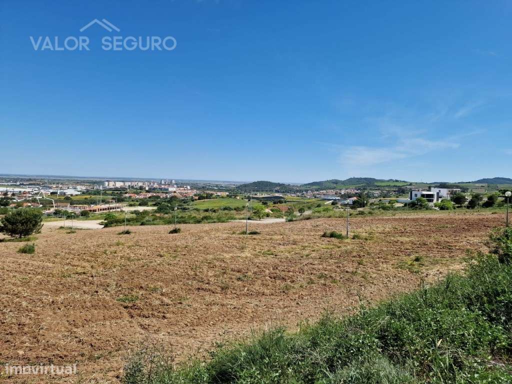 Lote para construção moradia na Urbanização Fontainhas em Alenquer - Grande imagem: 2/6