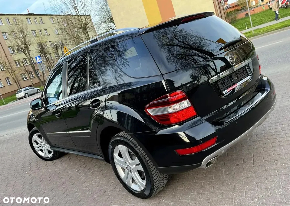 Mercedes-Benz ML 300 CDI BlueEff 4-Matic - 16