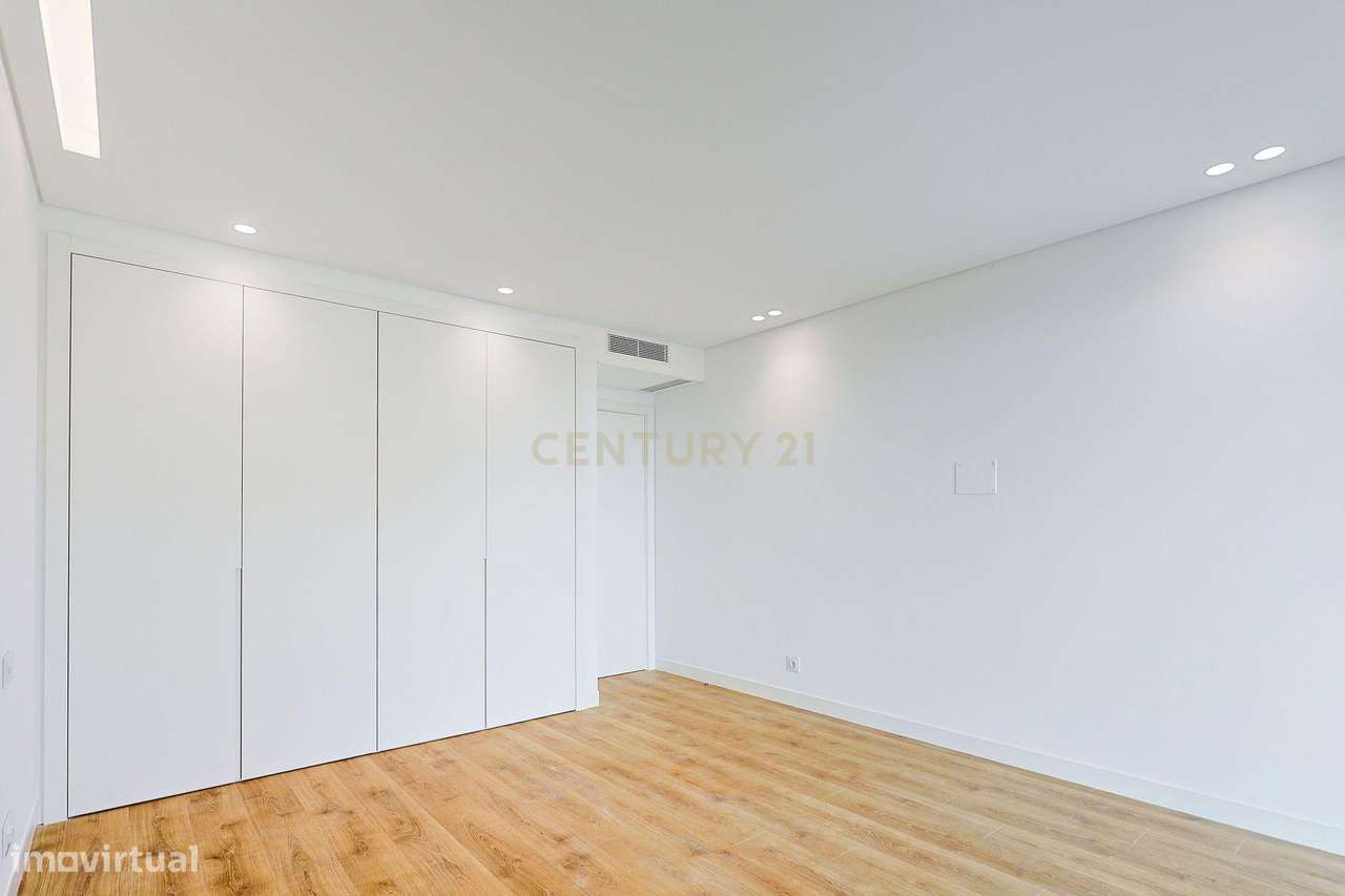 Apartamento T3 na MalvaRosa, Alverca-24