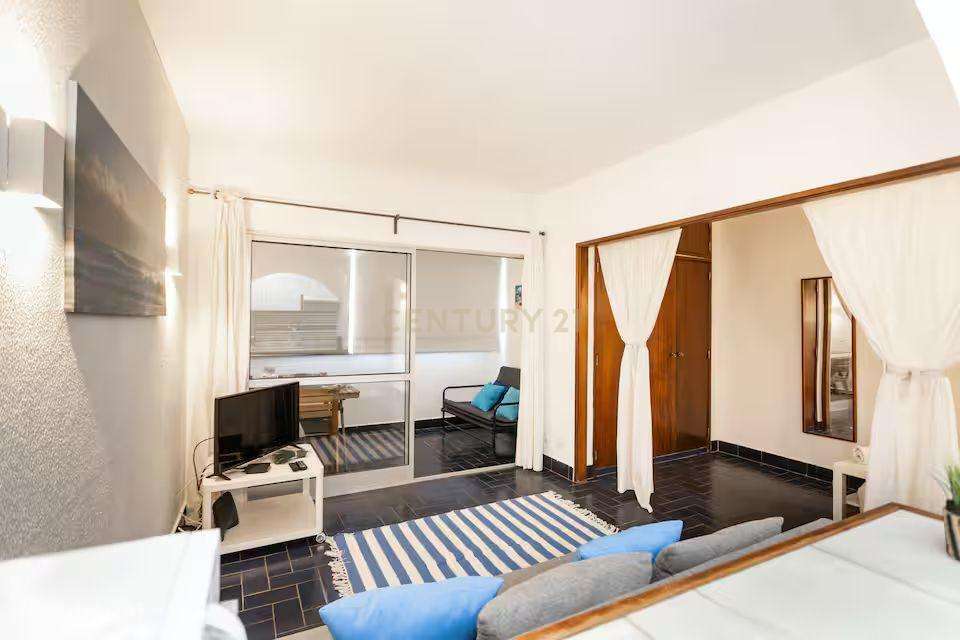 Apartamento T0 com Vista Mar na Costa da Caparica - Grande imagem: 2/14