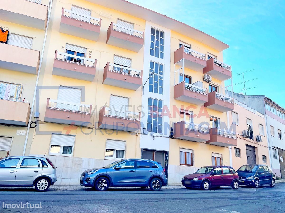 Apartamento T2 - Vila Franca Xira - Arrendado até Abril 2024