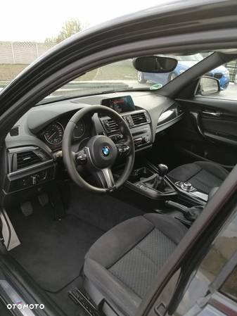 BMW Seria 1 120d - 12