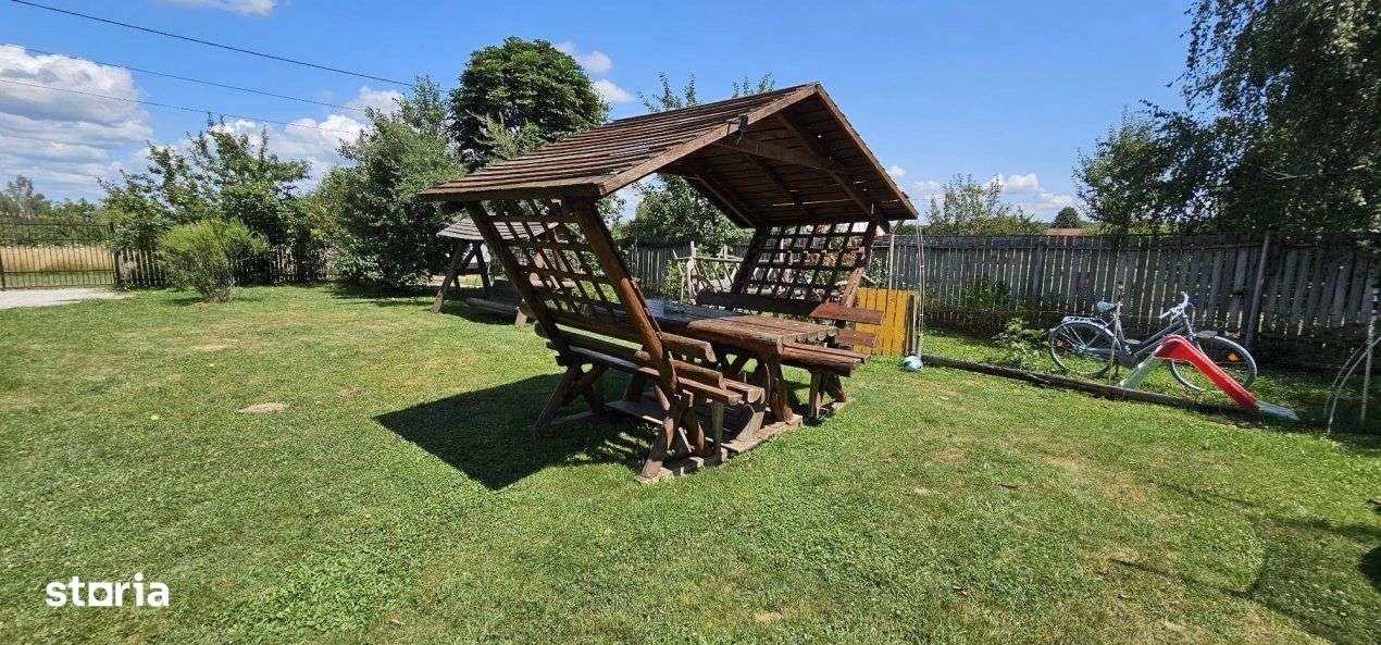 CASA VACANTA-zona pitoreasca minunata-7