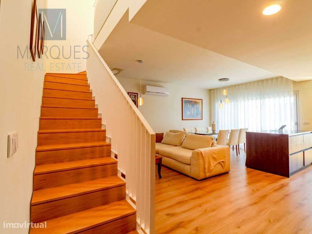 Apartamento T2+1 Duplex em condomínio fechado na Quinta da Trindade...-20