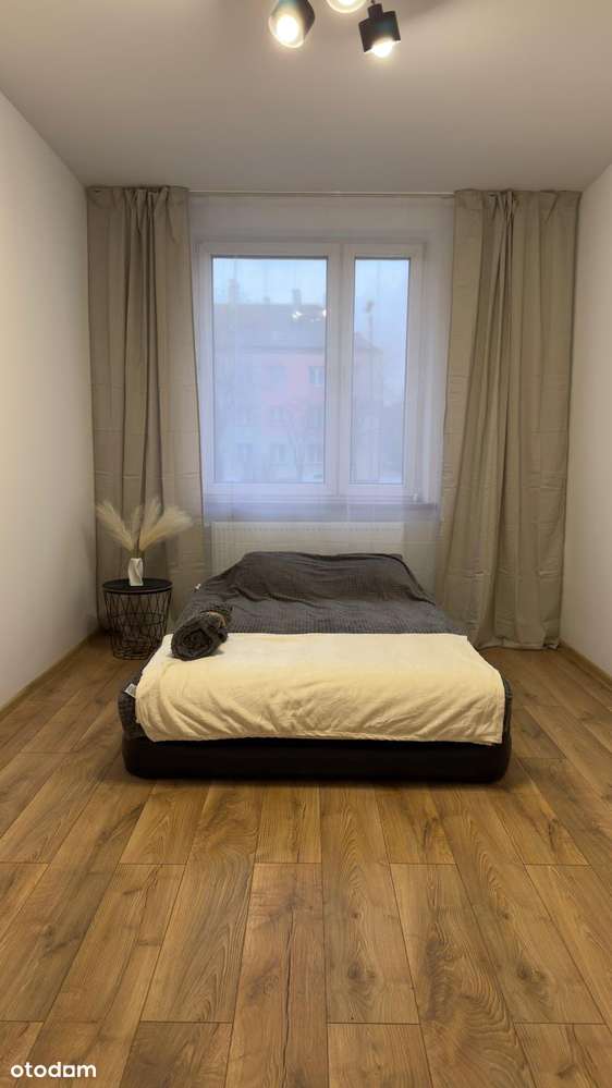 Po generalnym  remoncie, 3pokoje, wysoki parter, niski czynsz! - Pełny obrazek: 4/12