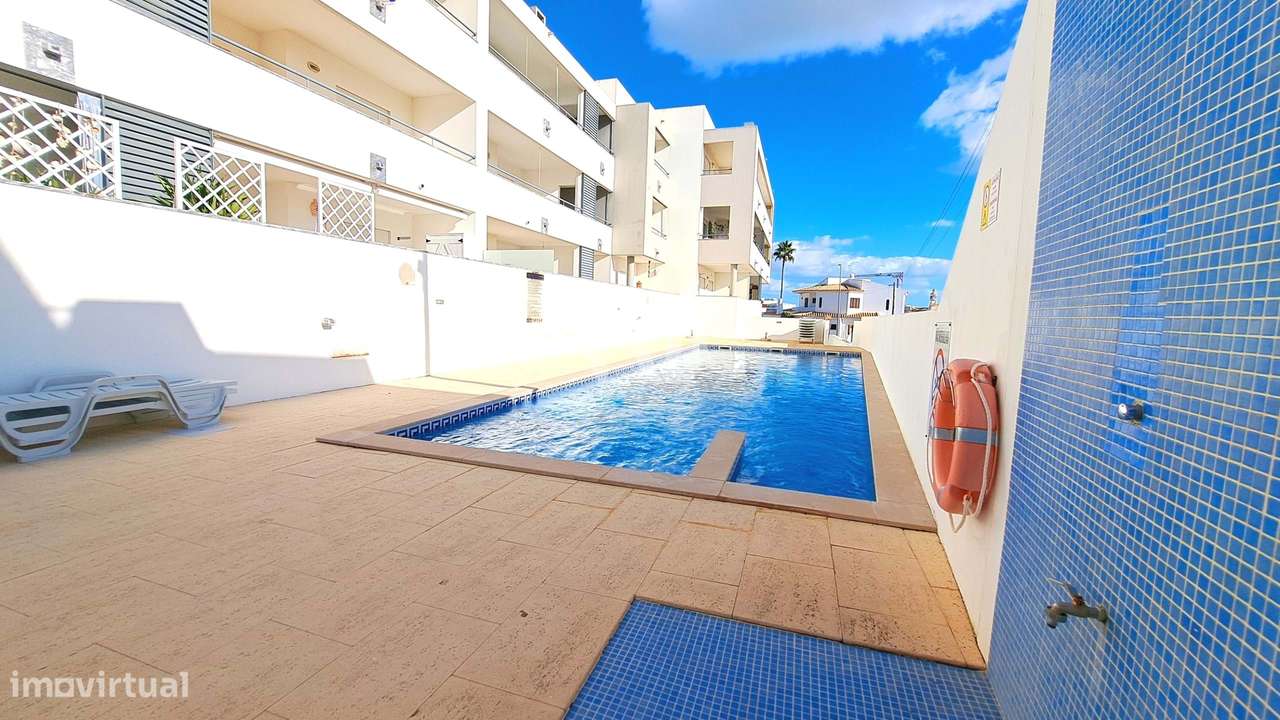 Apartamento T2 para venda no centro de Albufeira com vista MAR-21