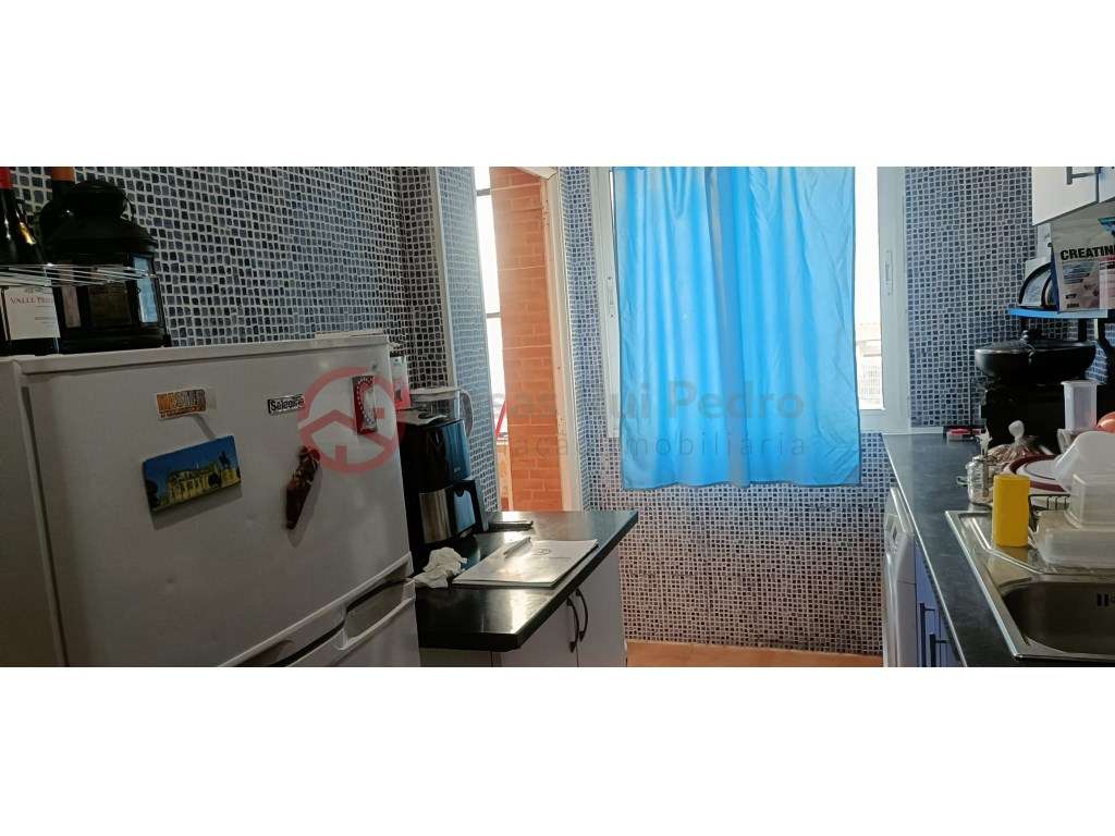 Excelente Apartamento T2 para Remodelar (Habitável), na Cova da Pie... - Grande imagem: 4/30