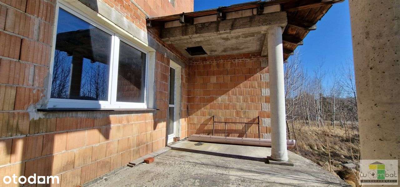 Dom z dużą działką w stanie surowym zamkniętym-13