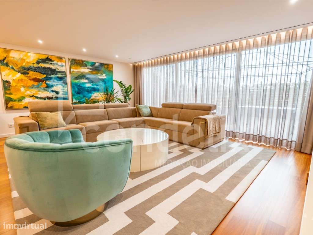 Moradia T3 com terraço, piscina e decoração de autor, Madalena - Grande imagem: 4/60