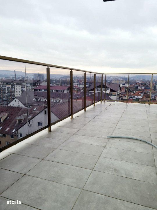 Penthouse, 4 camere, 94 mp utili, terasa 40 mp, incalzire in pardoseal