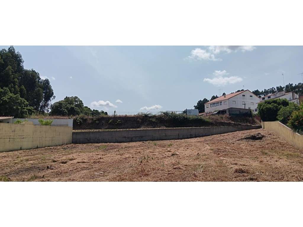 Lote de terreno urbano, destinado à construção de Moradia com uma á... - Grande imagem: 5/14