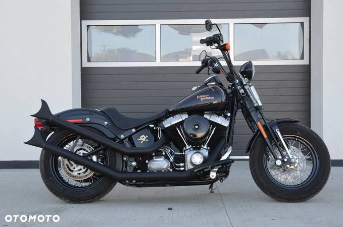 Harley-Davidson Softail Cross Bones - 9