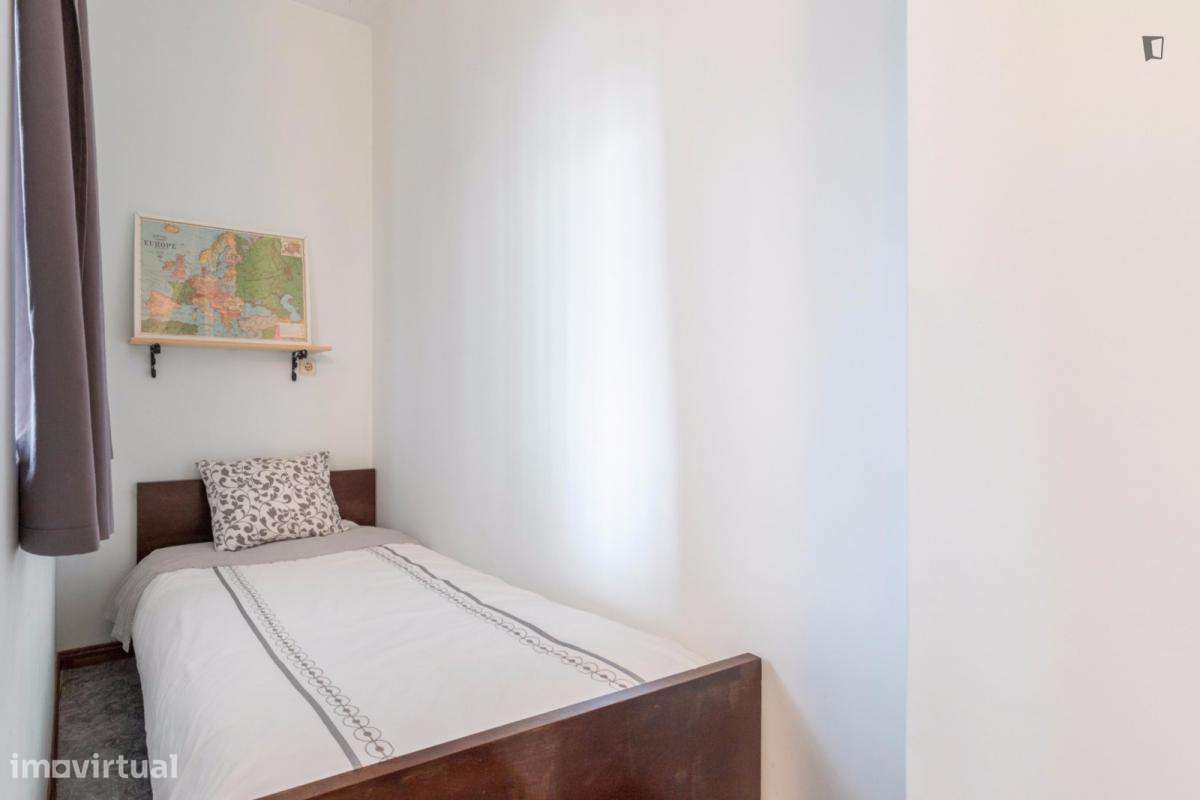 Estúdio - localizado em Paranhos Porto - Grande imagem: 4/8