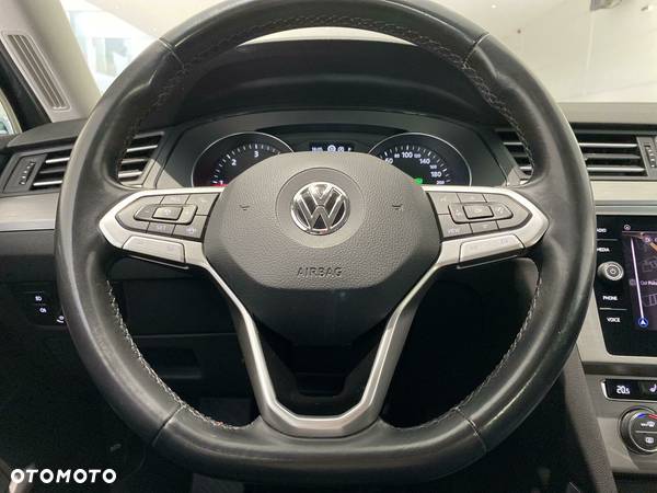 Volkswagen Passat 2.0 TDI EVO Business DSG - 22