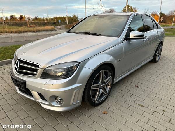 Mercedes-Benz Klasa C 63 AMG 7G-TRONIC - 6