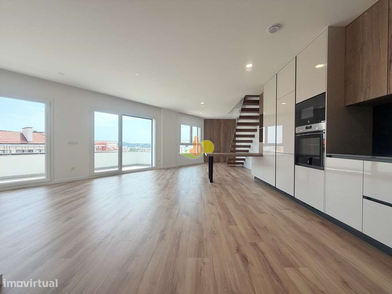 T2+2 Duplex com Garagem Dupla-3
