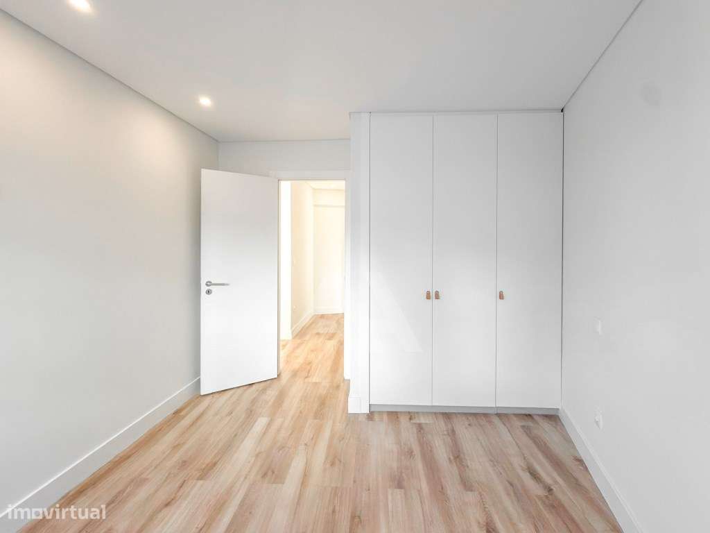 Apartamento T2 no Monte Estoril a 5 Minutos da Praia-10