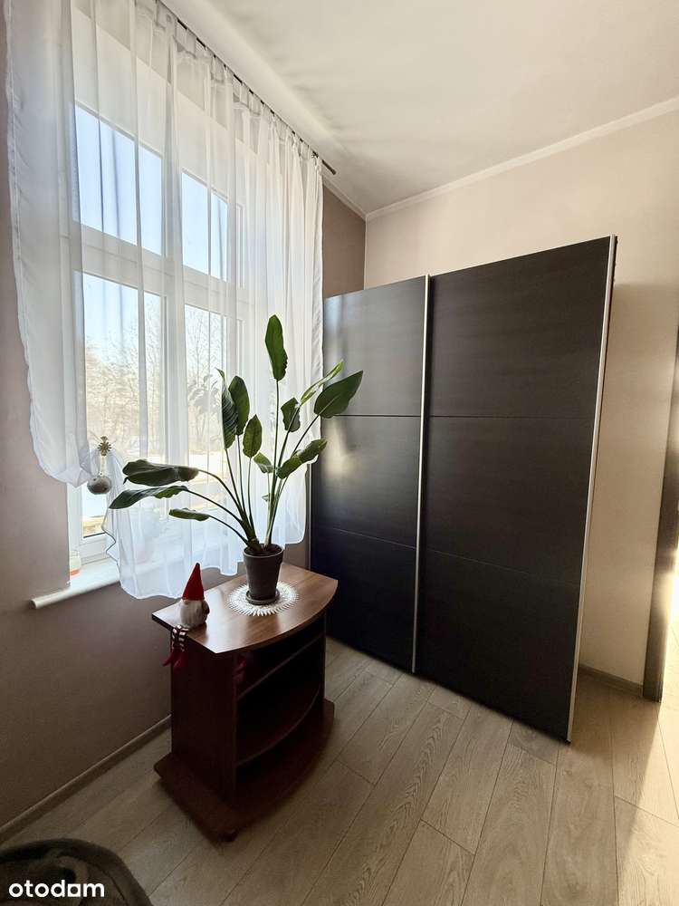 Kawalerka | zadbana kamienica | 1 piętro-0