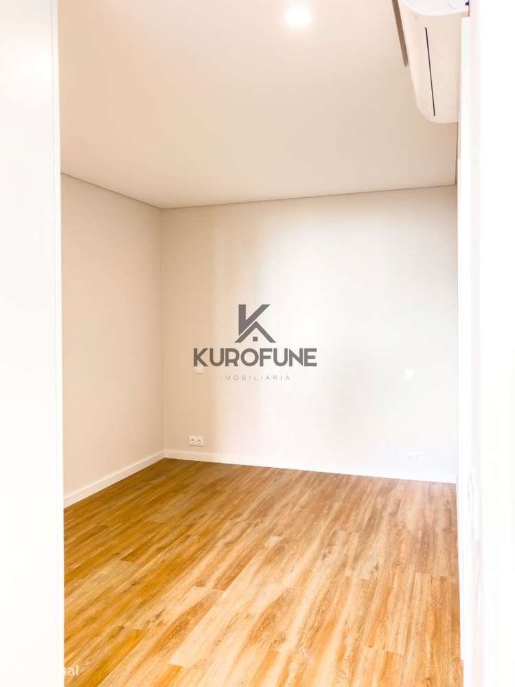 T3 Totalmente Equipado em Avintes  Excelente Investimento com Rendi...-6