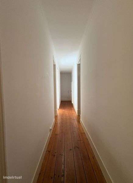 T2 proximo Avenida da Liberdade/ Marquês de Pombal - Grande imagem: 4/10