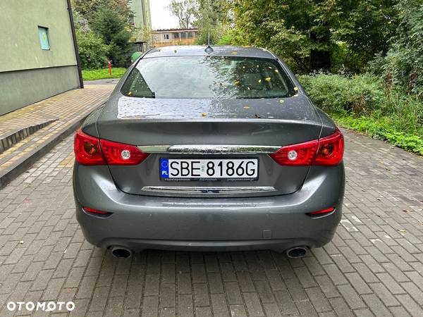 Infiniti Q50 2.0t Sport Tech - 15