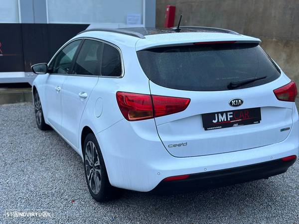 Kia Ceed SW 1.6 CRDi ECO - 12