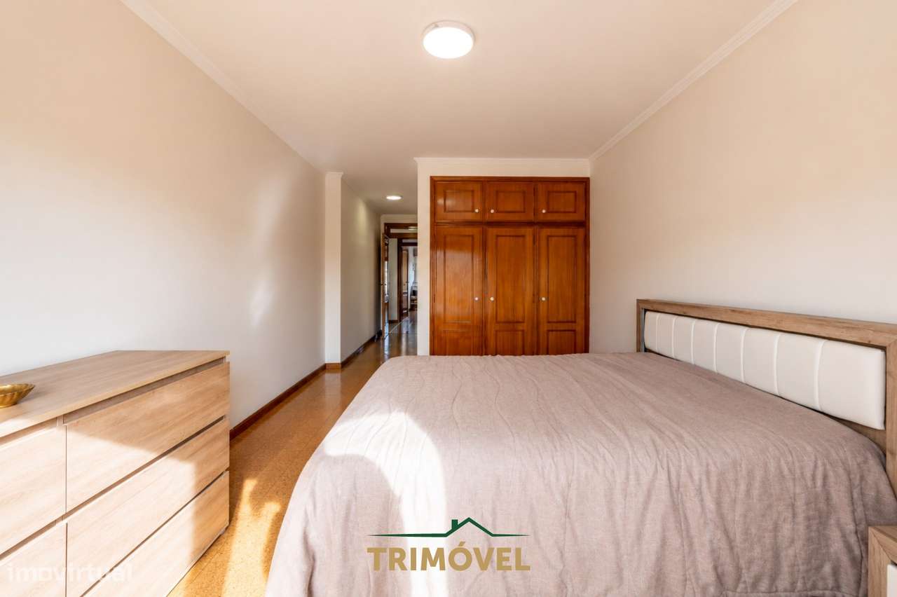 Apartamento T3+1 em Fajões, Oliveira de Azeméis.-11