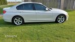 BMW Seria 3 328i xDrive Luxury Line - 7