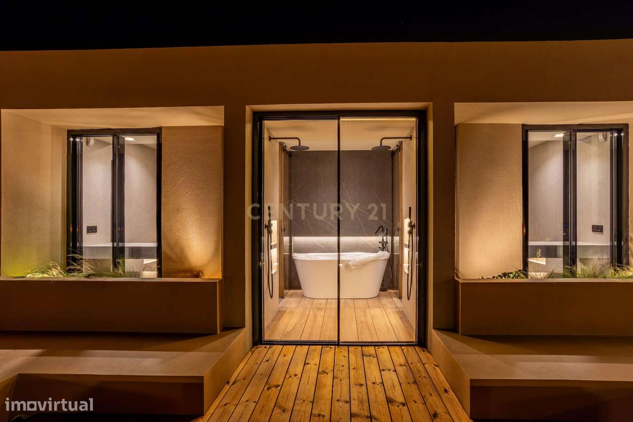 Moradia T4 + T0 Independente — Alto da Parede, Cascais-43