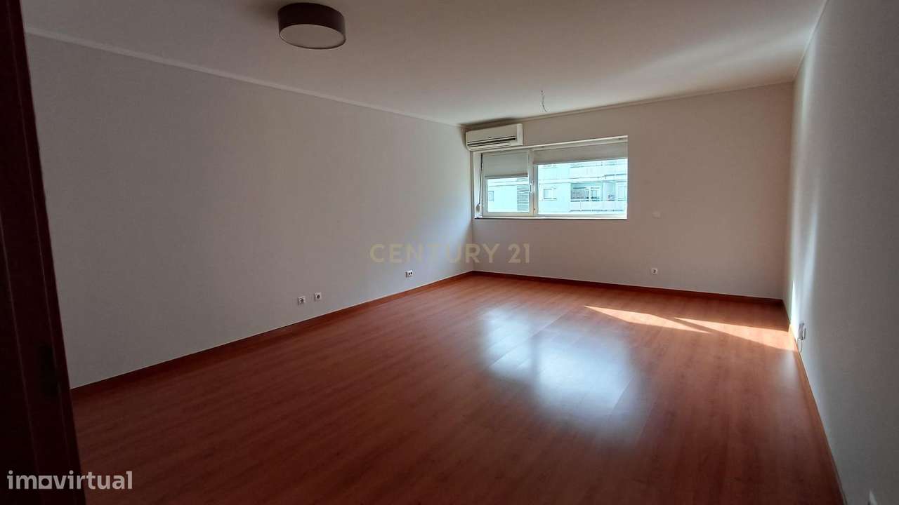 T3 PARA ARRENDAMENTO | COLINA DE SÃO GONÇALO | ALTA DE LISBOA - Grande imagem: 3/22