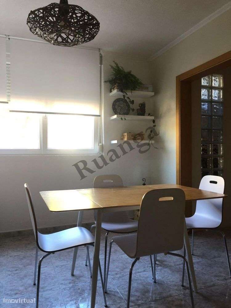 Apartamento T2 R/C para Venda em Vila Nova de Santo André-16